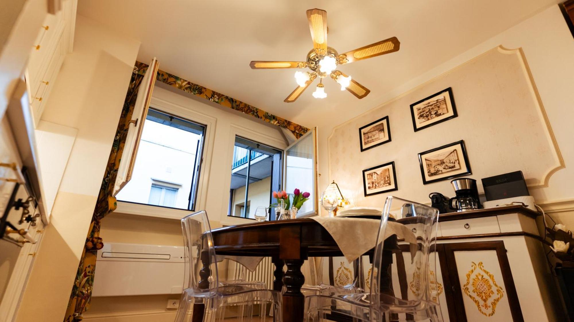 New Cozy Apartment - City Centre Lecco Buitenkant foto